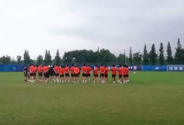 国产成+人+亚洲+欧美综合