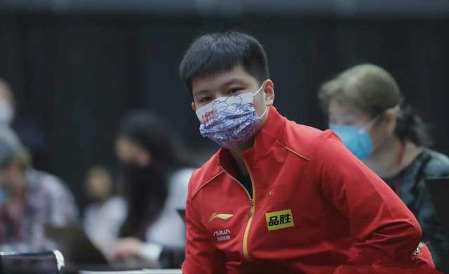 恋人的自拍照